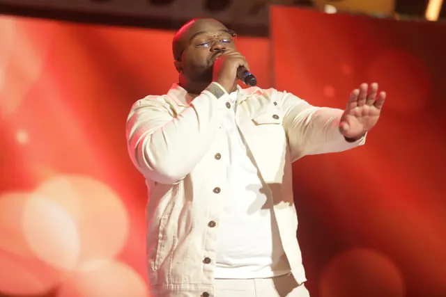 Kelvim Andrade, palco luz vermelha